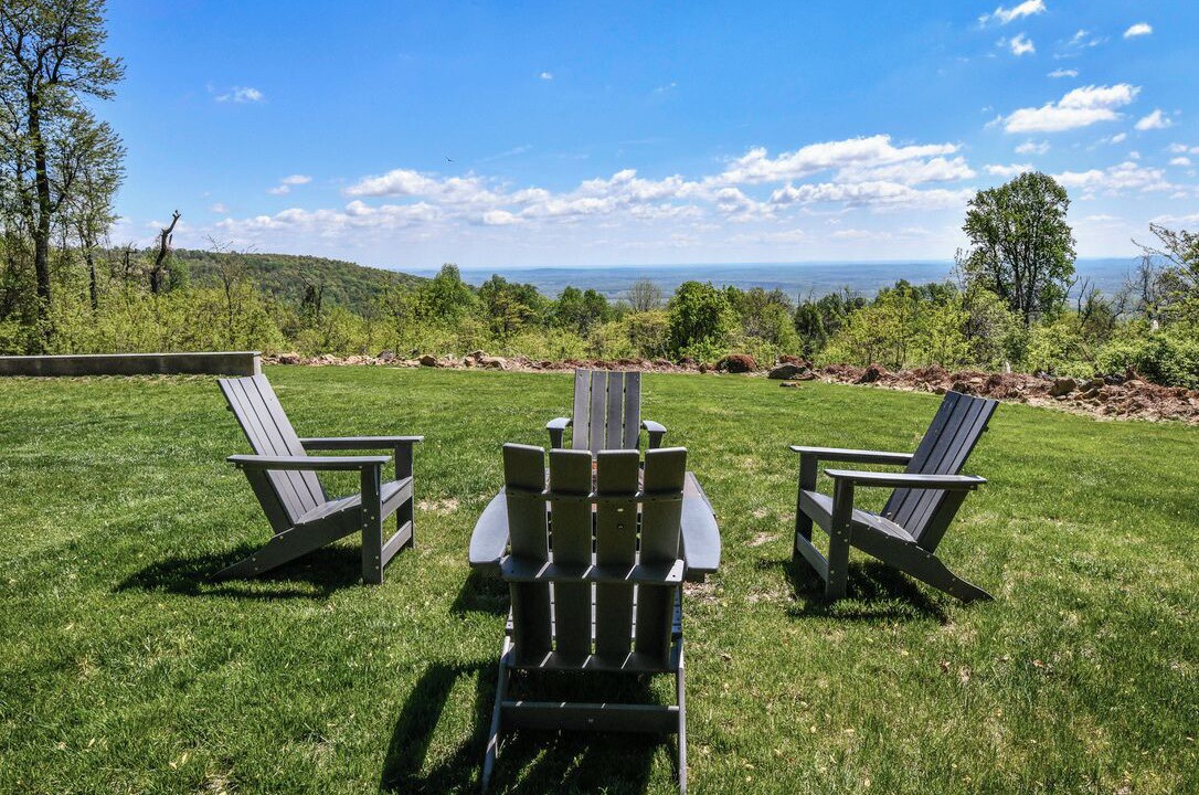 Photo of Outdoor in Bluemont