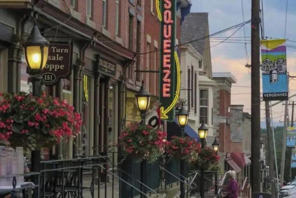 Photo of Others in Vergennes