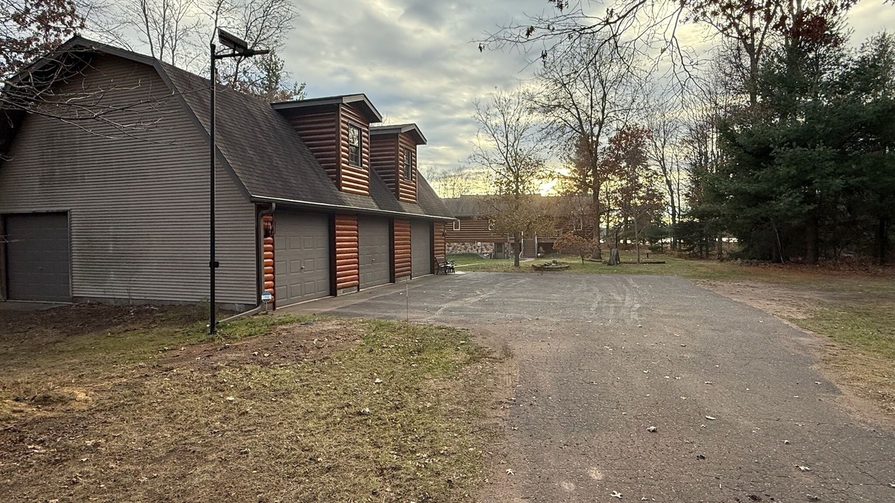Photo of Outdoor in Markville