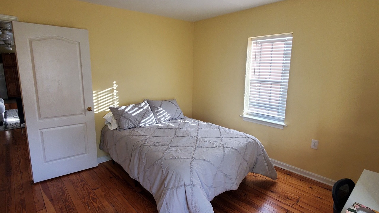 Photo of Bedroom in Charles Town