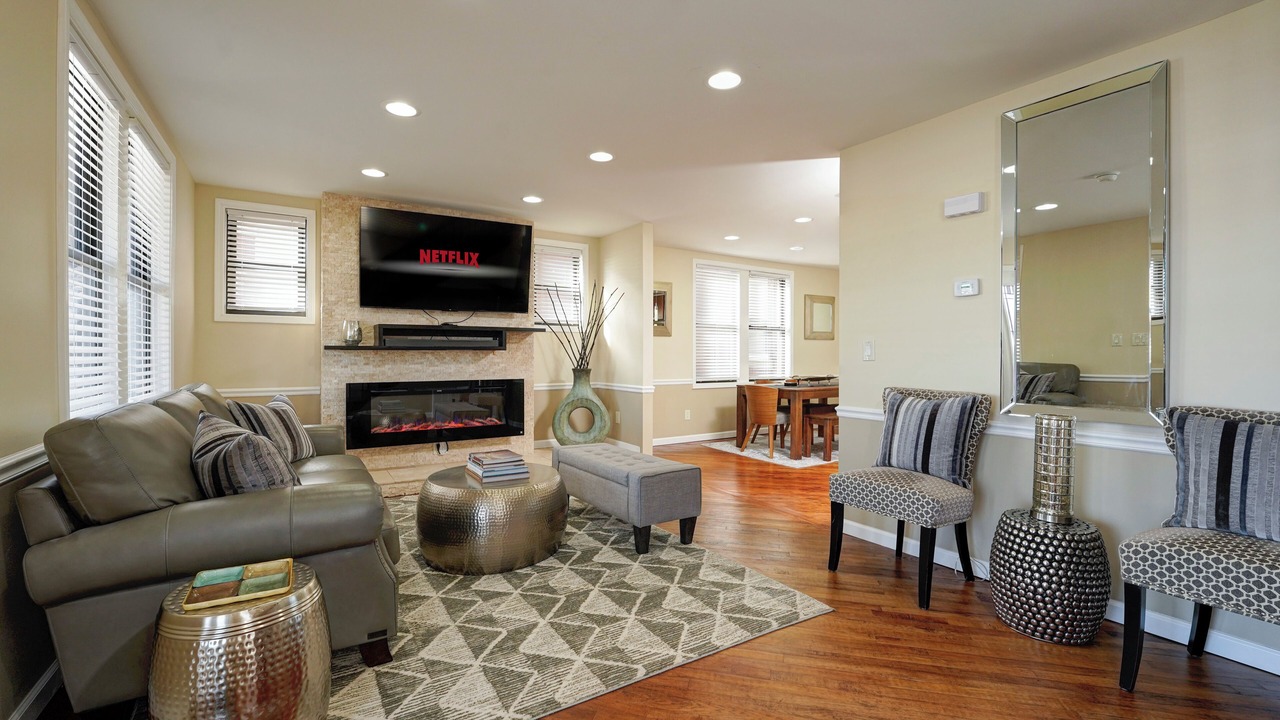 Photo of Livingroom in South Charleston