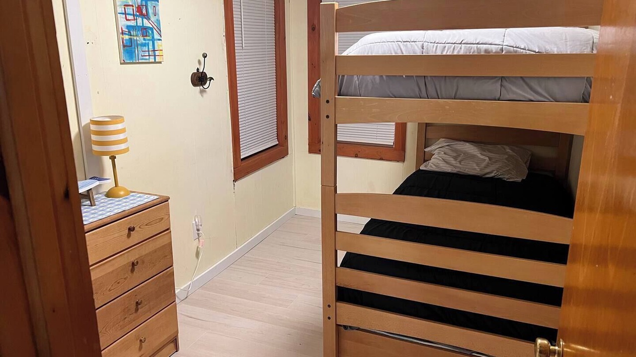 Photo of Bedroom in Alburg