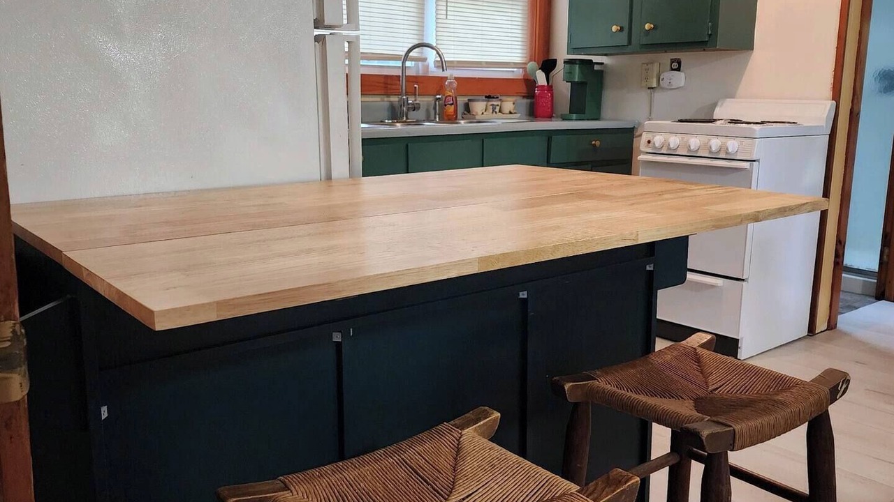 Photo of Kitchen in Alburg