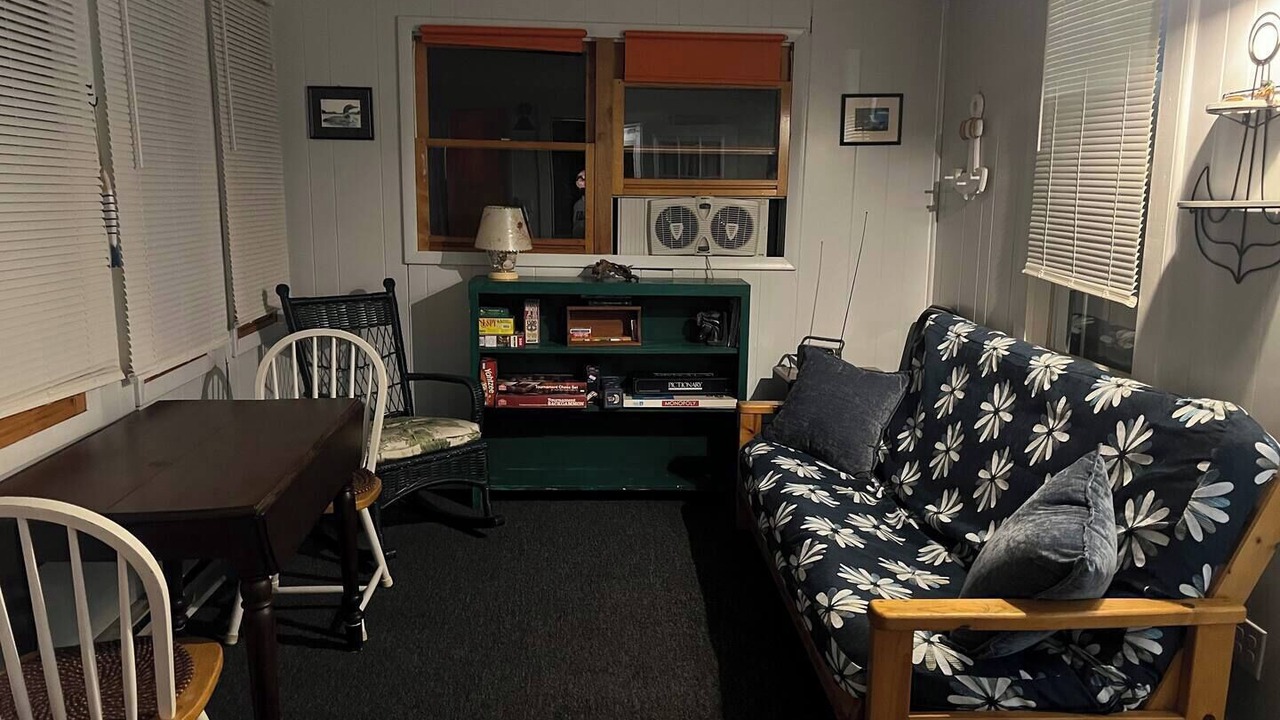 Photo of Livingroom in Alburg
