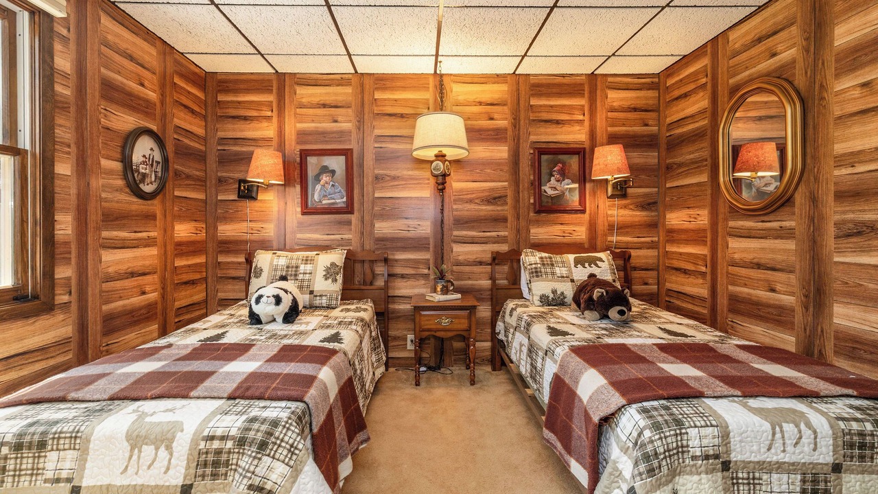 Photo of Bedroom in Riverview