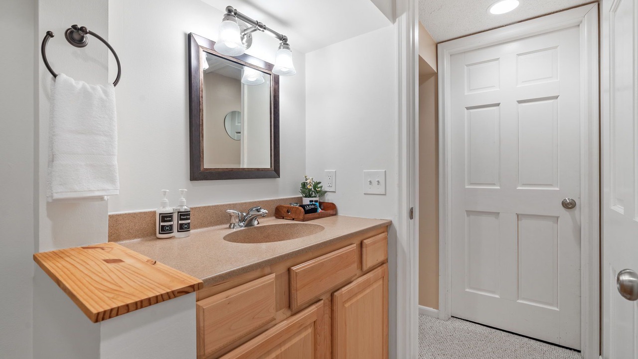 Photo of Bathroom in Diamond Lake