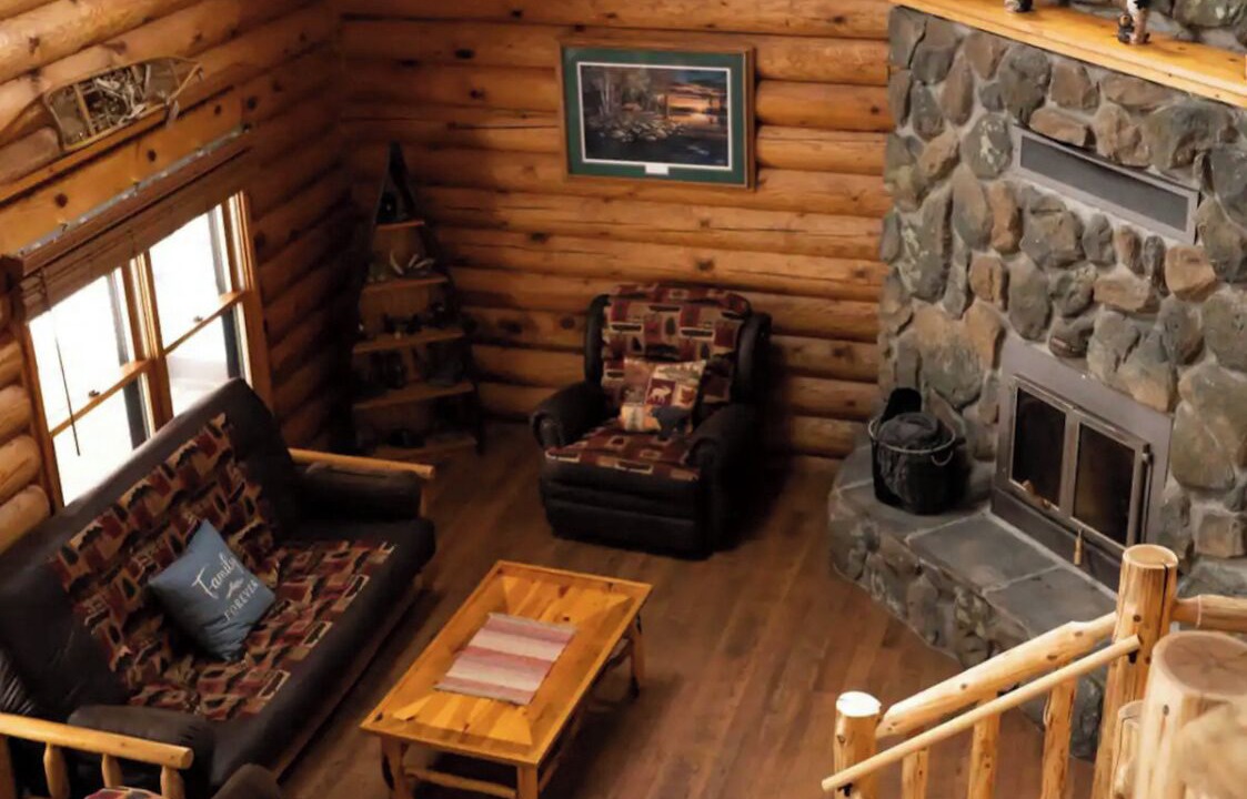 Photo of Livingroom in Deerwood