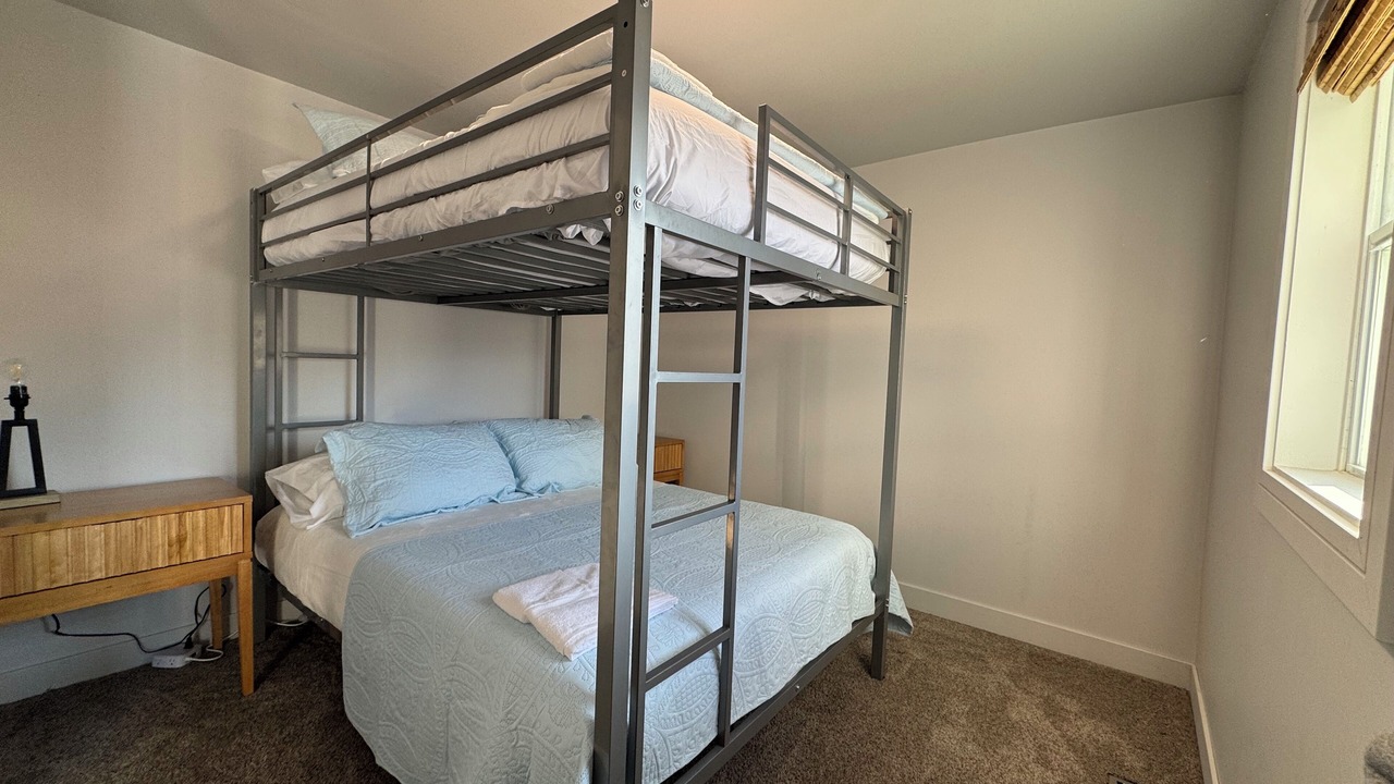 Photo of Bedroom in Spring Lake