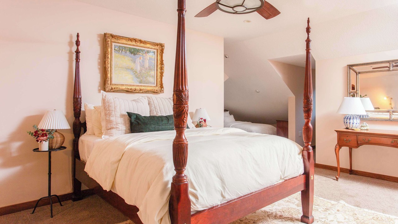 Photo of Bedroom in Kewadin