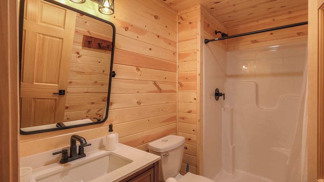 Photo of Bathroom in Stone Lake