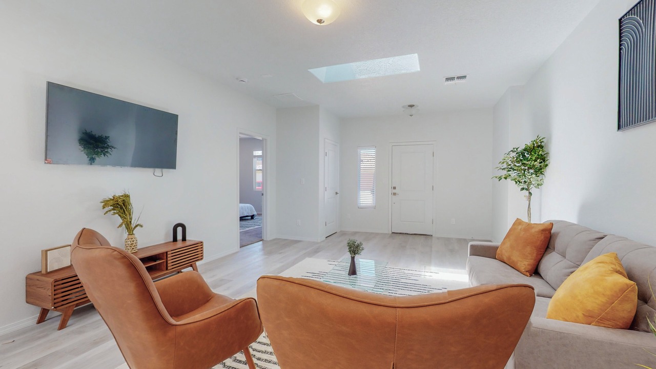 Photo of Livingroom in Mesa Del Sol Innovation Park