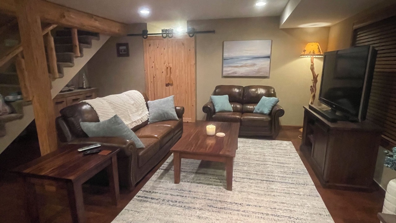 Photo of Livingroom in Lake Shore