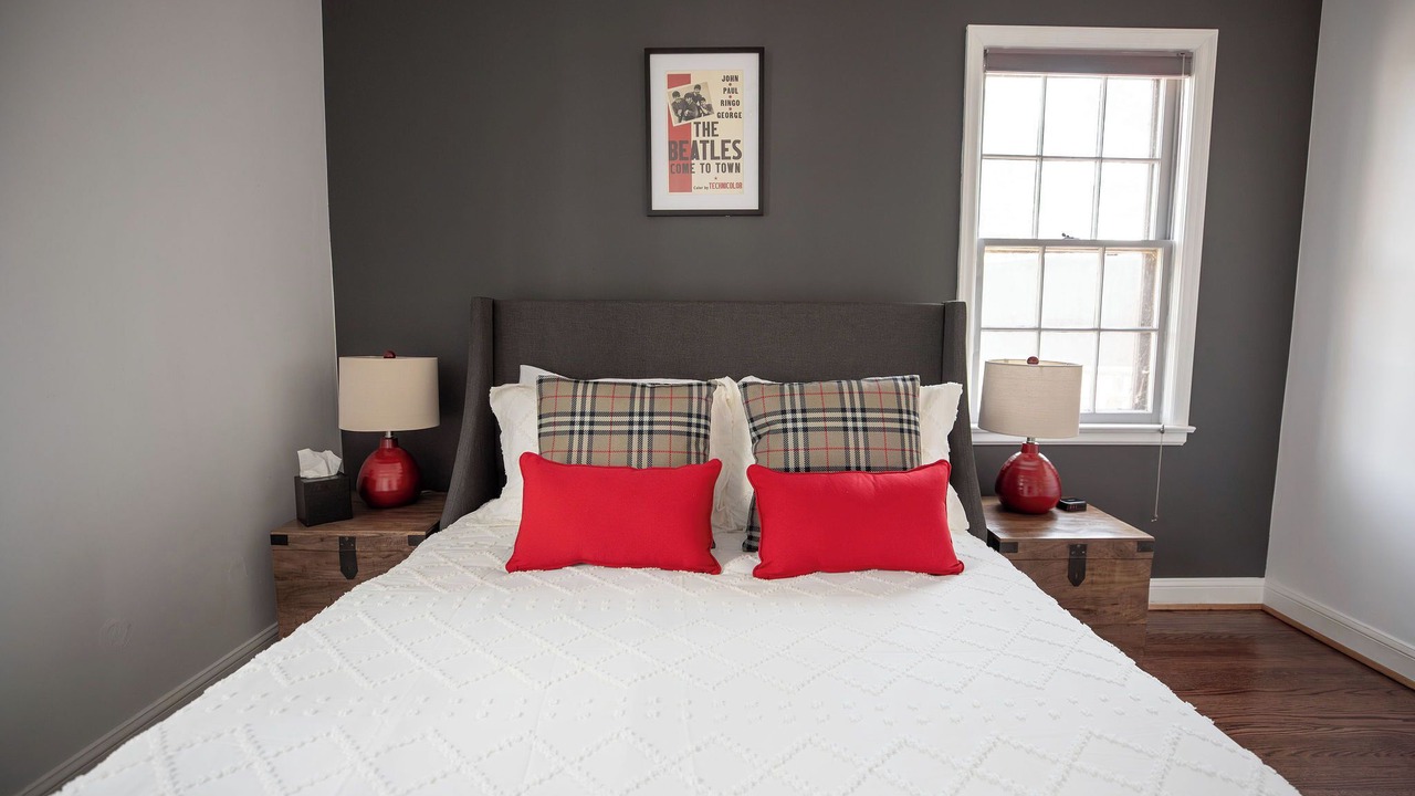 Photo of Bedroom in Robbinsdale