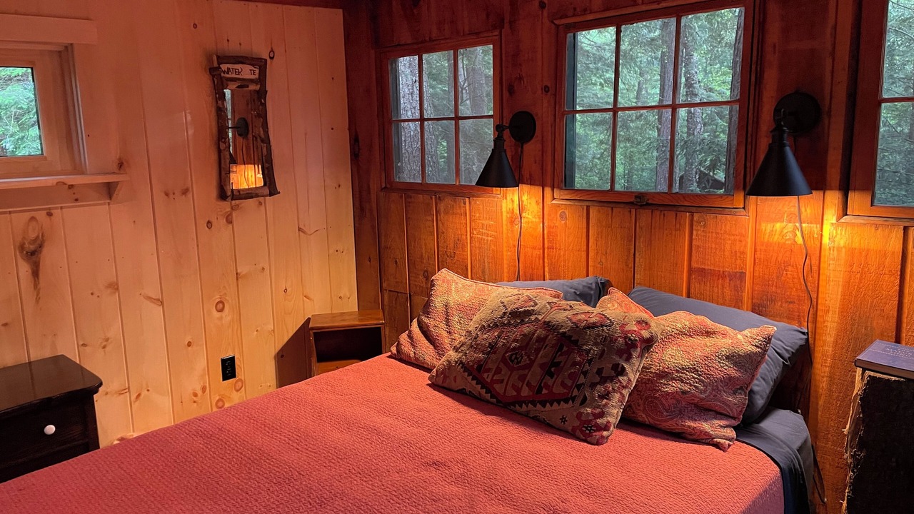 Photo of Bedroom in Saranac Lake