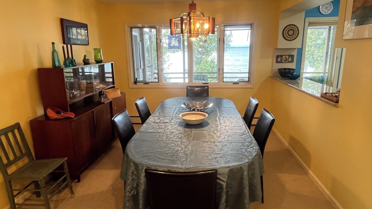 Photo of Livingroom in South Hero