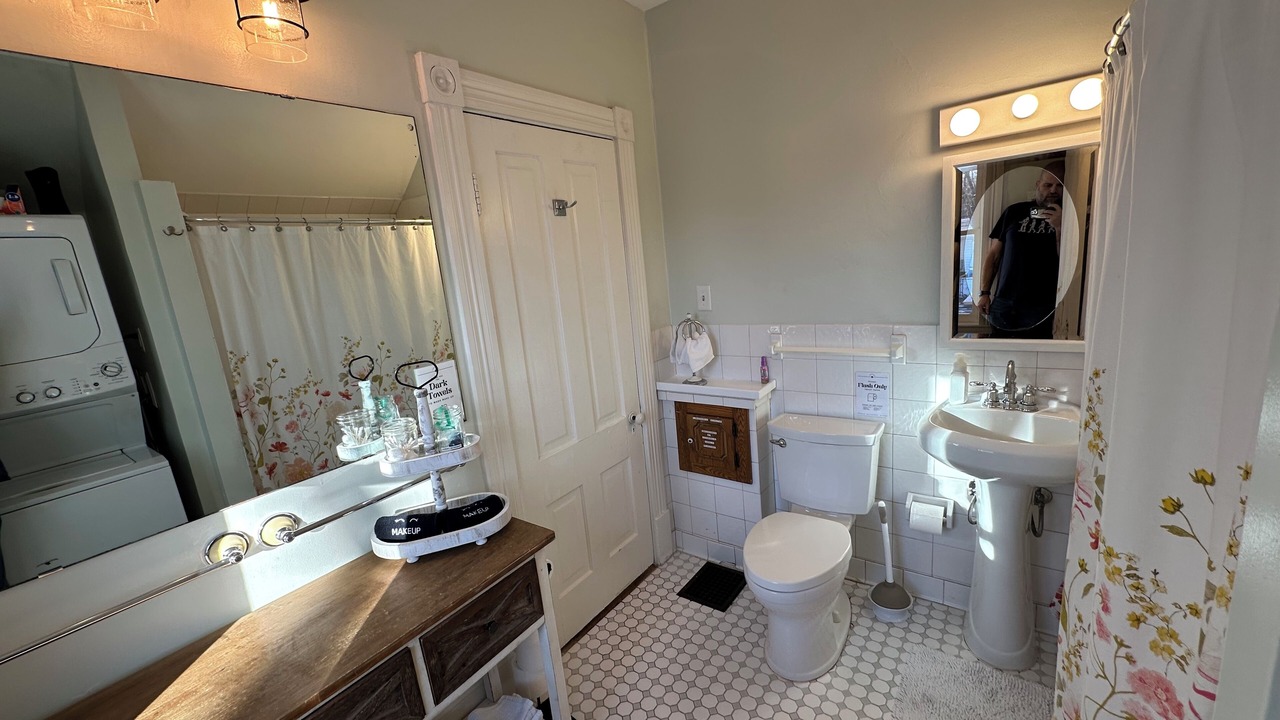 Photo of Bathroom in Northeast Minneapolis Arts District