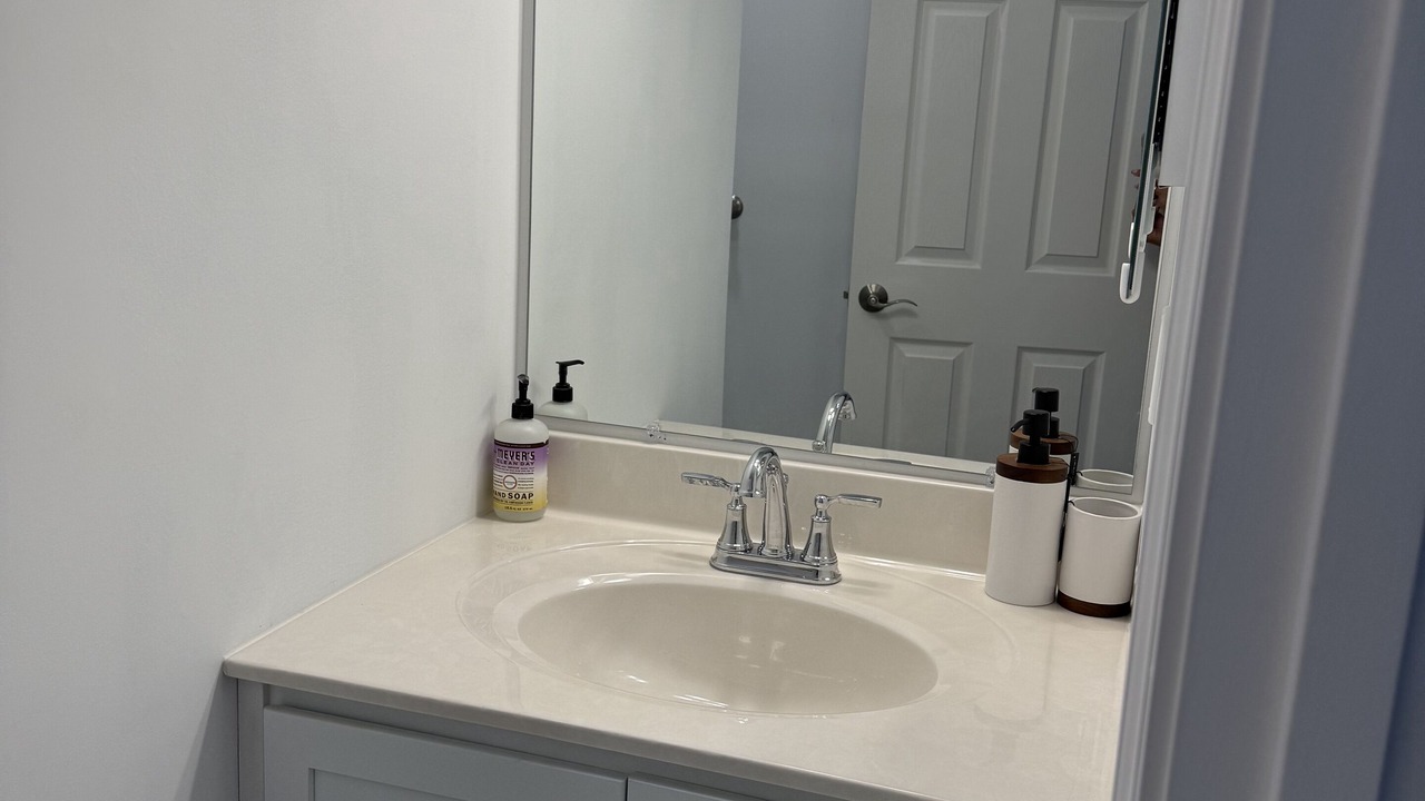 Photo of Bathroom in Canaan