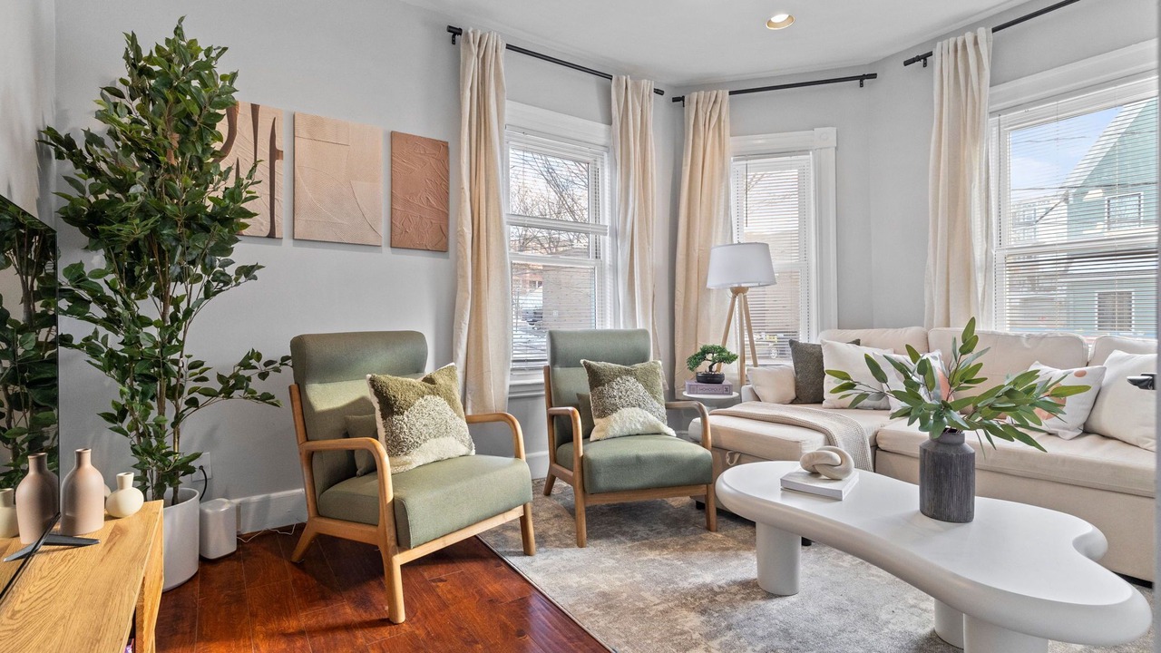 Photo of Livingroom in Winter Hill