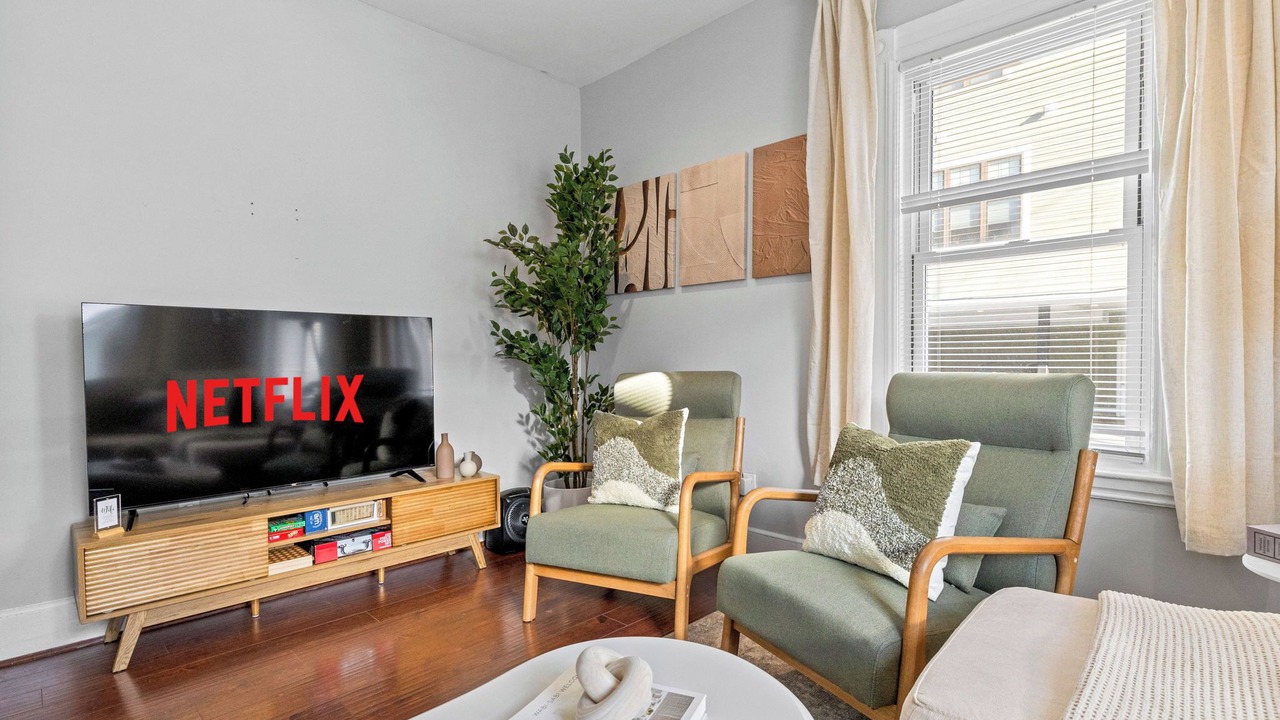 Photo of Livingroom in Winter Hill