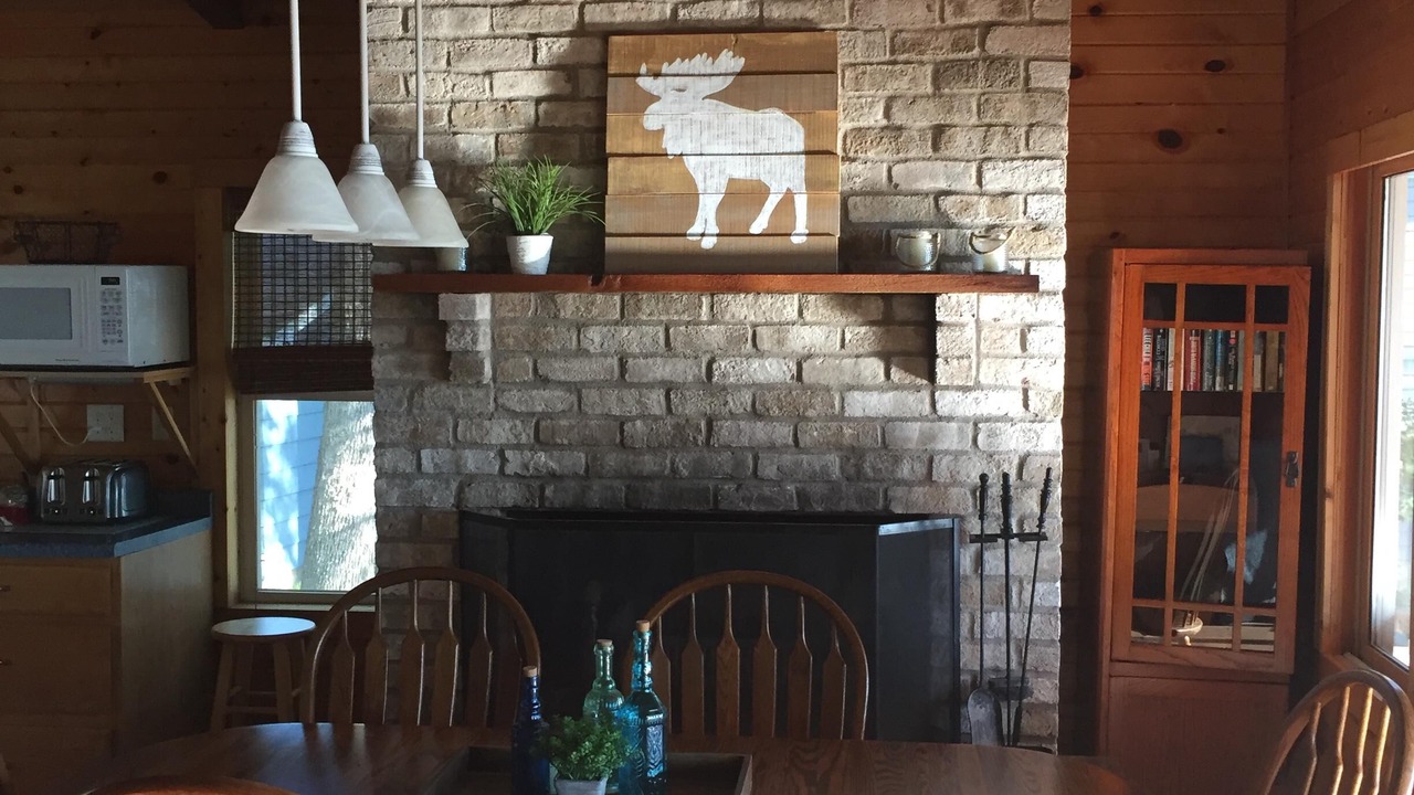 Photo of Livingroom in Sturgeon Lake