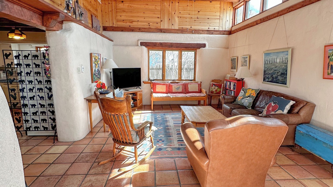 Photo of Livingroom in Arroyo Seco