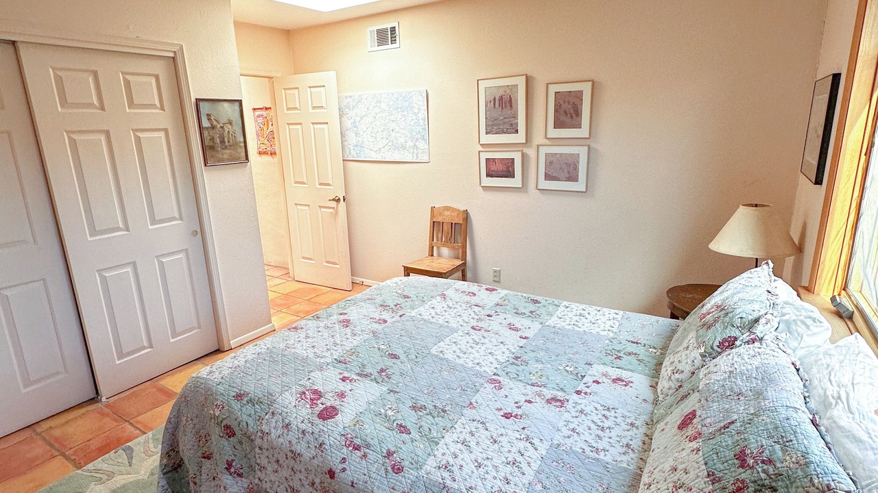 Photo of Bedroom in Arroyo Seco