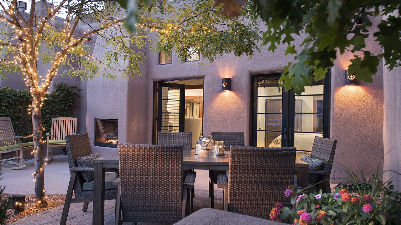 Photo of Livingroom in Downtown Santa Fe