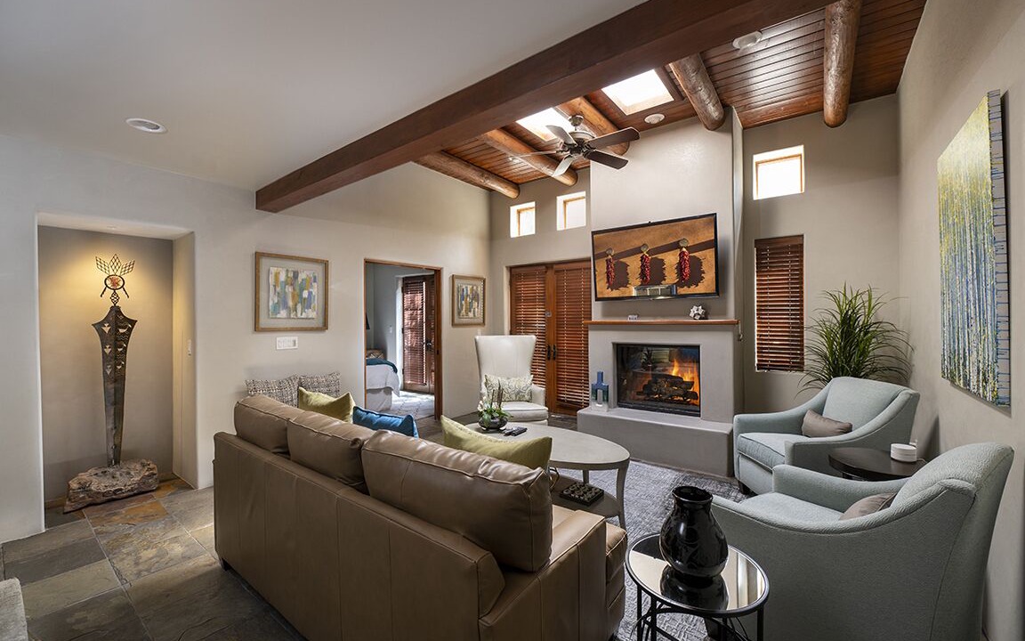 Photo of Livingroom in Downtown Santa Fe