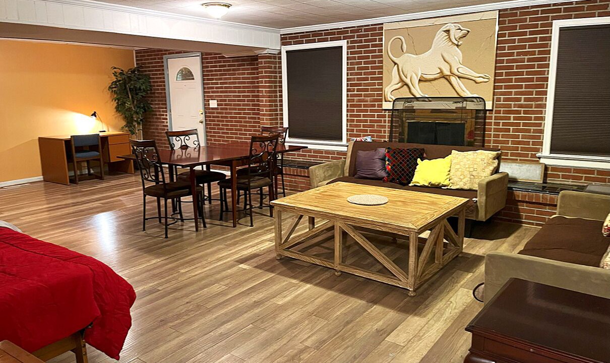 Photo of Livingroom in Chamberlayne