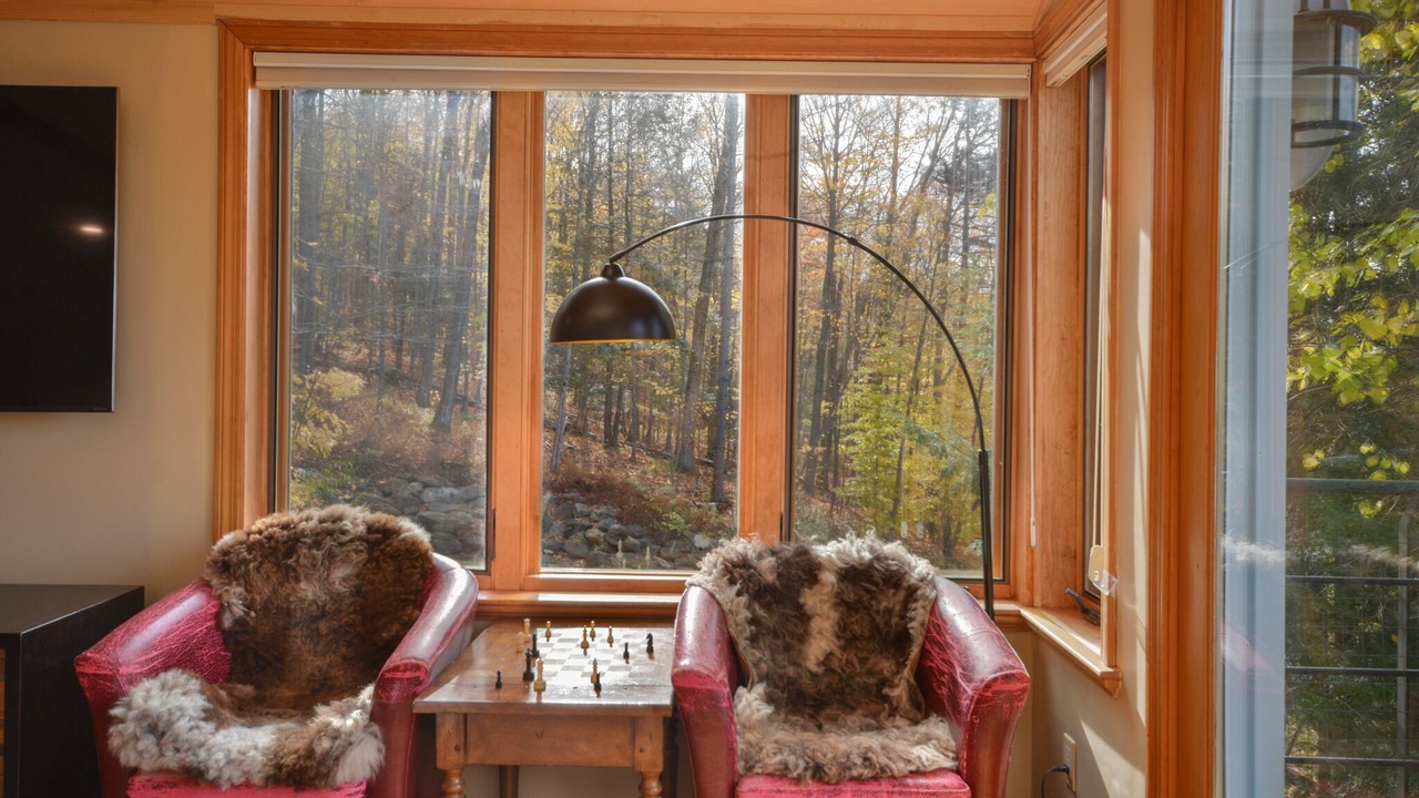 Photo of Livingroom in Stowe Hollow