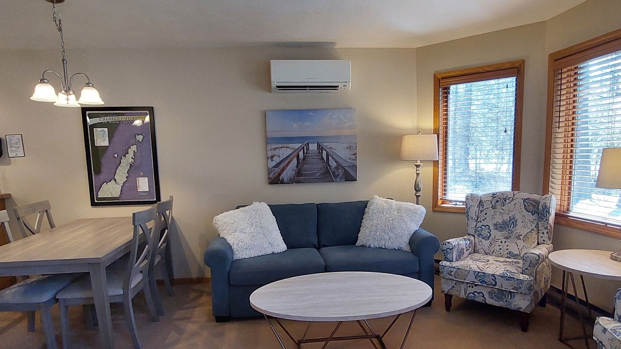 Photo of Livingroom in Egg Harbor