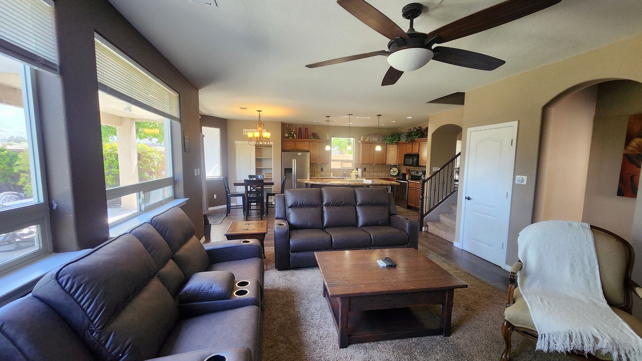 Photo of Livingroom in Northeast Heights