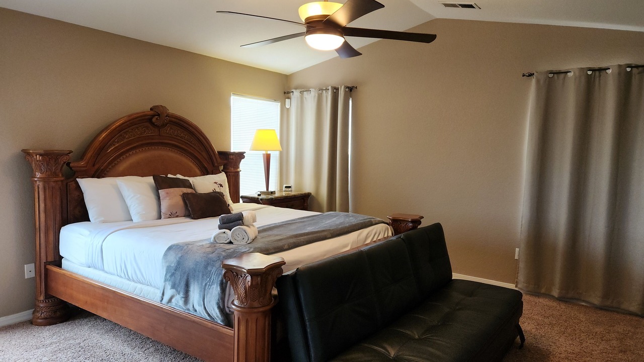 Photo of Bedroom in Northeast Heights