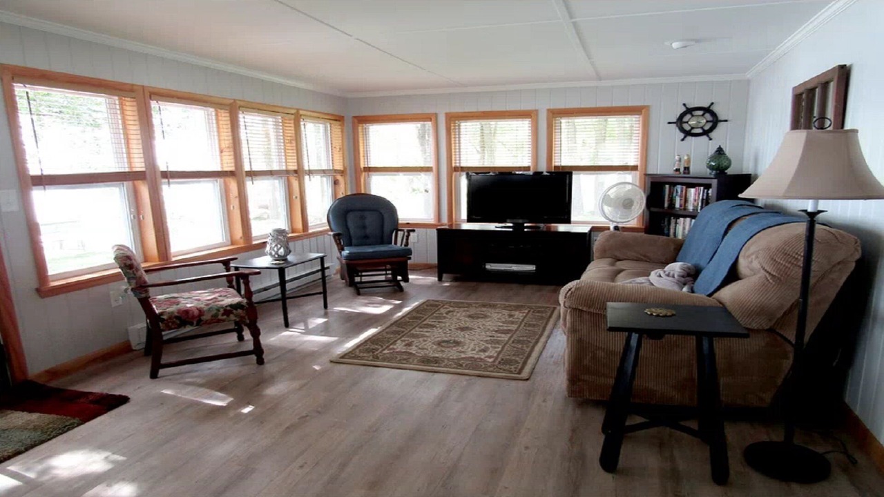 Photo of Livingroom in Champlain