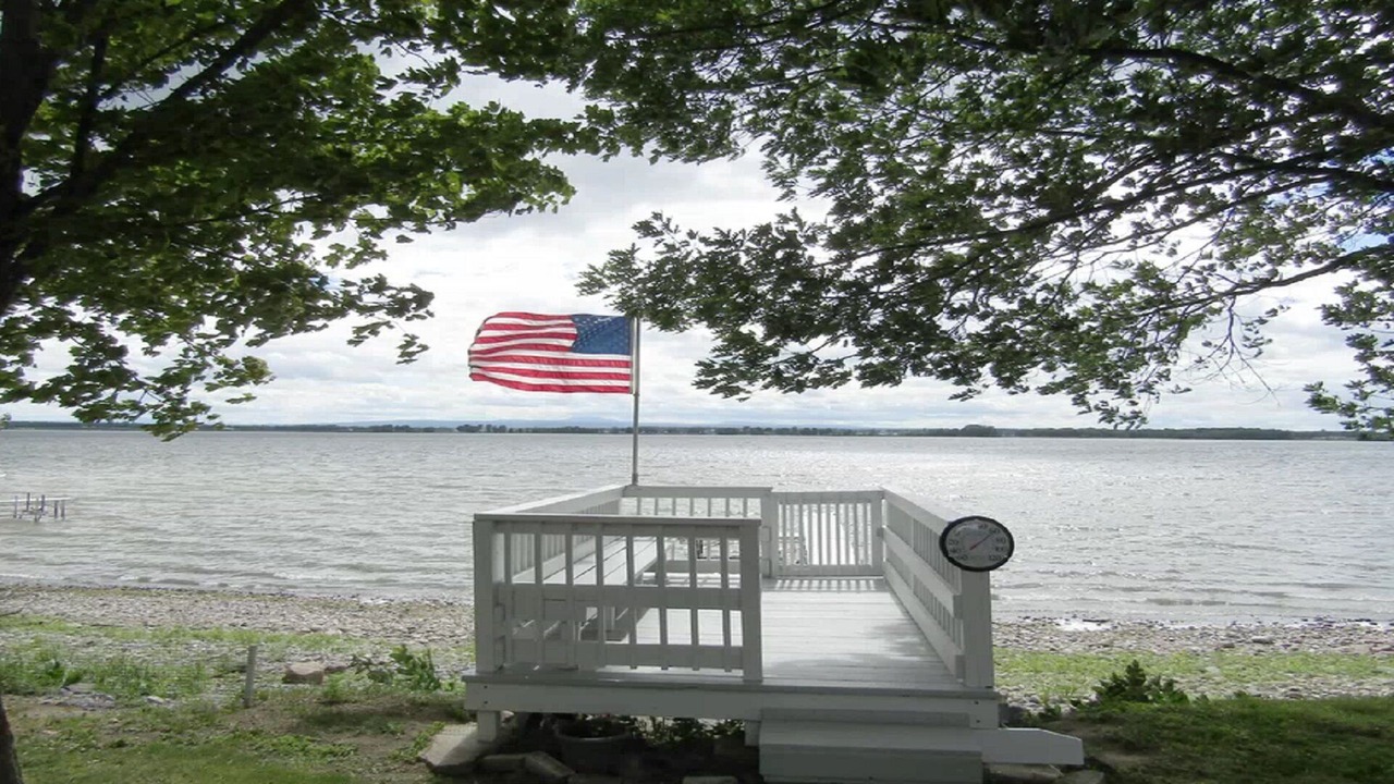 Photo of Outdoor in Champlain