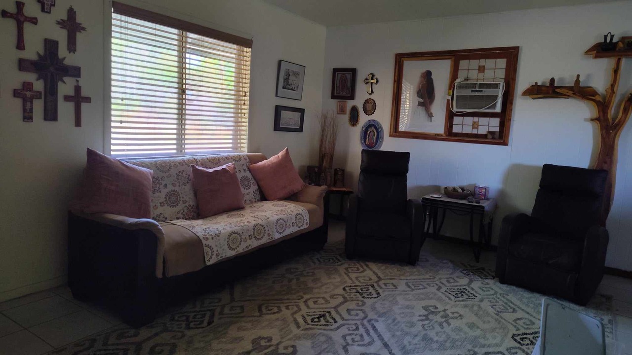 Photo of Livingroom in Taos