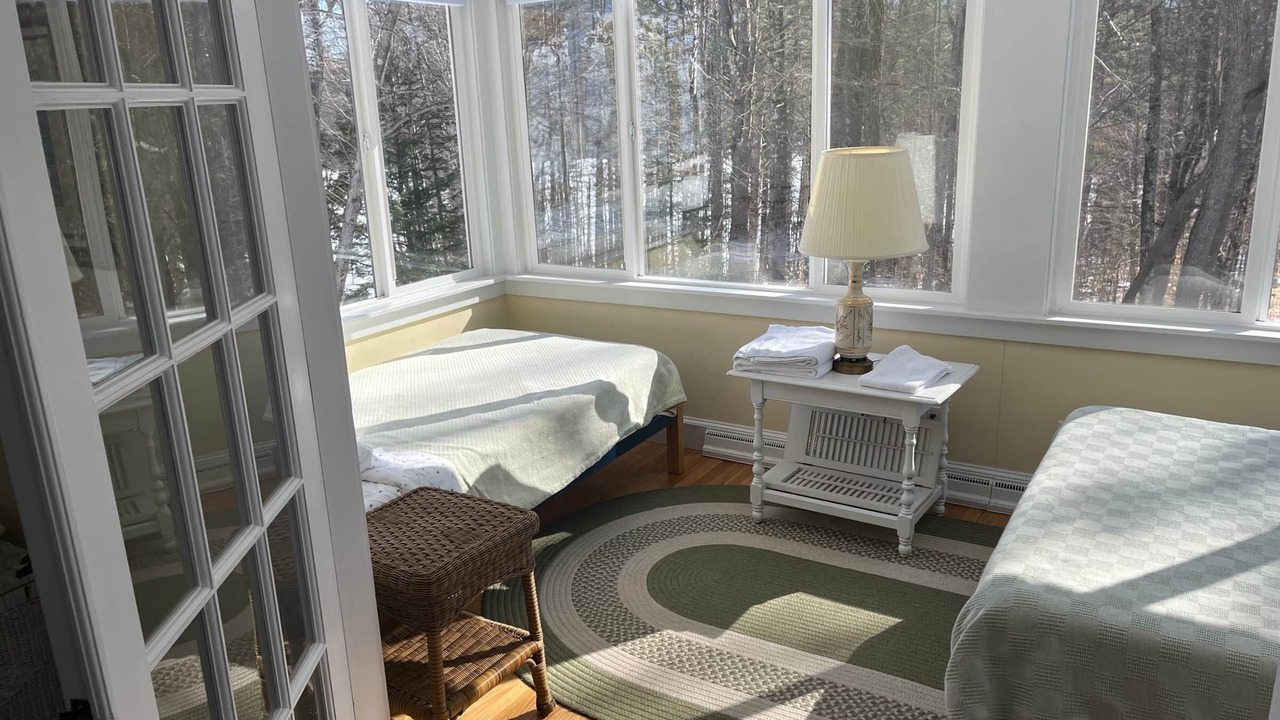 Photo of Bedroom in Moultonborough