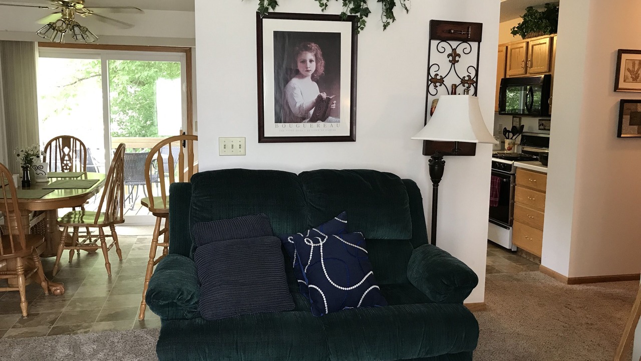Photo of Livingroom in Owatonna