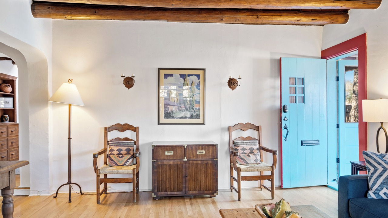 Photo of Livingroom in Downtown Santa Fe