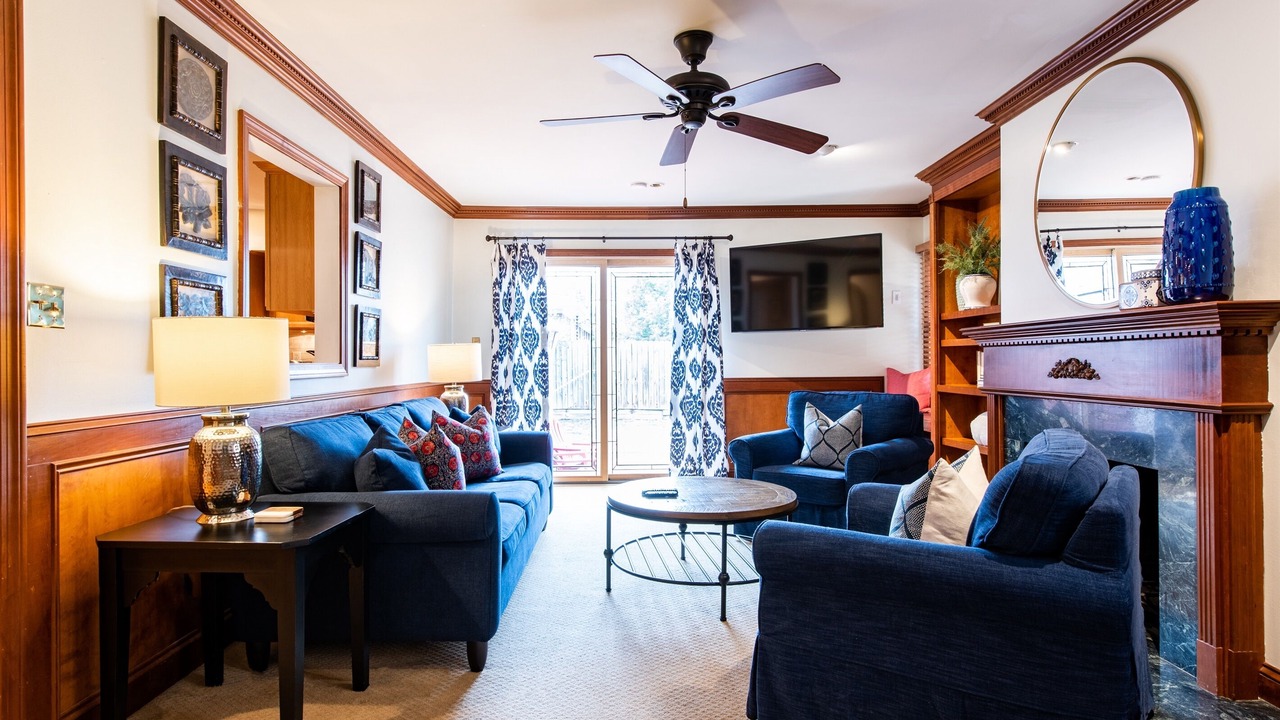 Photo of Livingroom in Beechwood Village