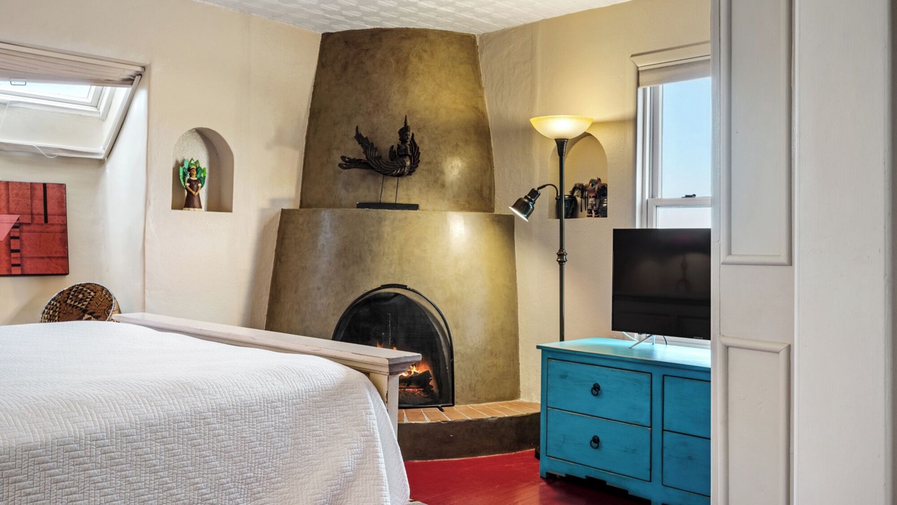 Photo of Bedroom in Northeast Santa Fe