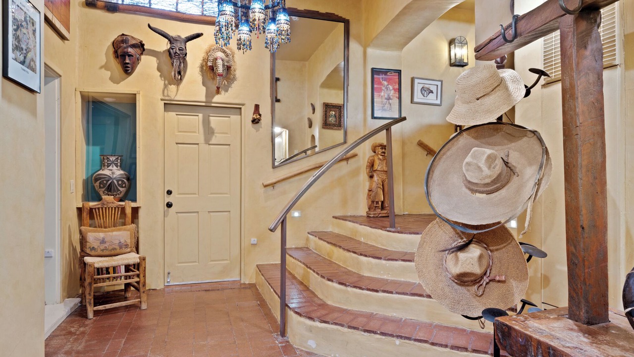 Photo of Others in Northeast Santa Fe