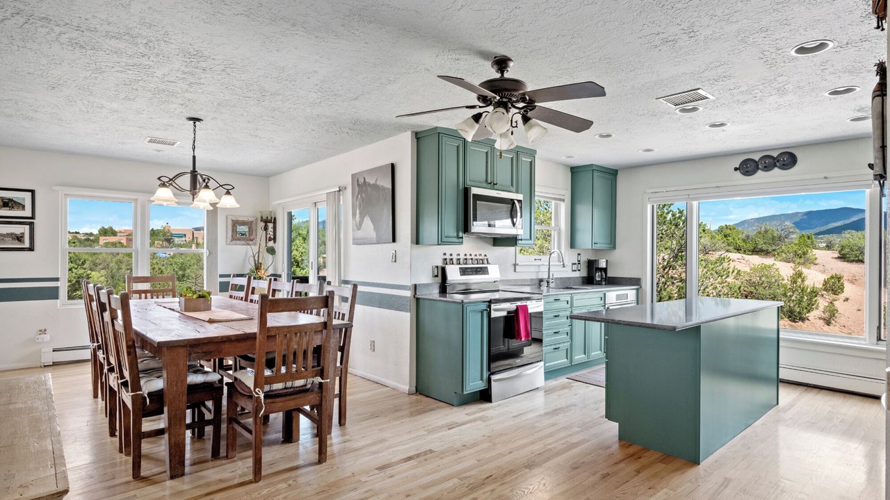 Photo of Kitchen in Northeast Santa Fe
