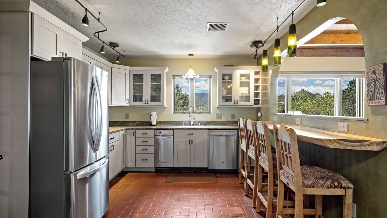 Photo of Kitchen in Northeast Santa Fe