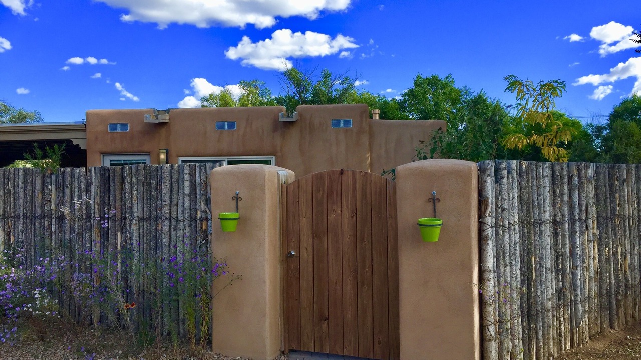 Photo of Others in Santa Fe
