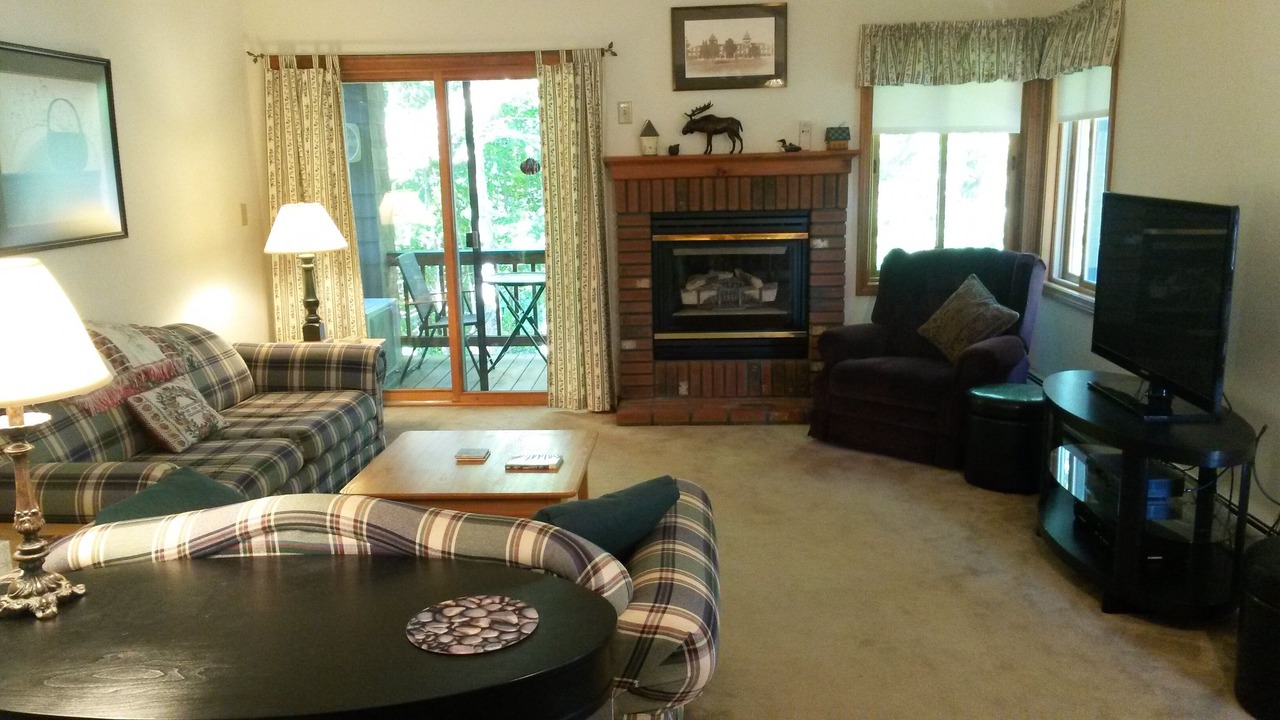 Photo of Livingroom in North Woodstock