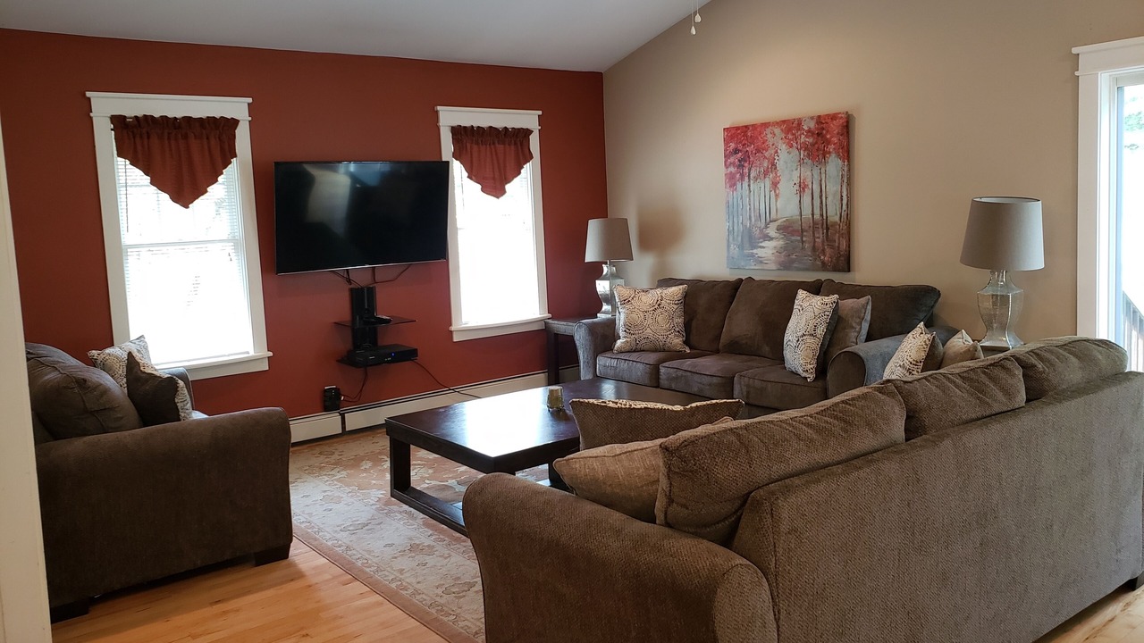 Photo of Livingroom in Warrensburg