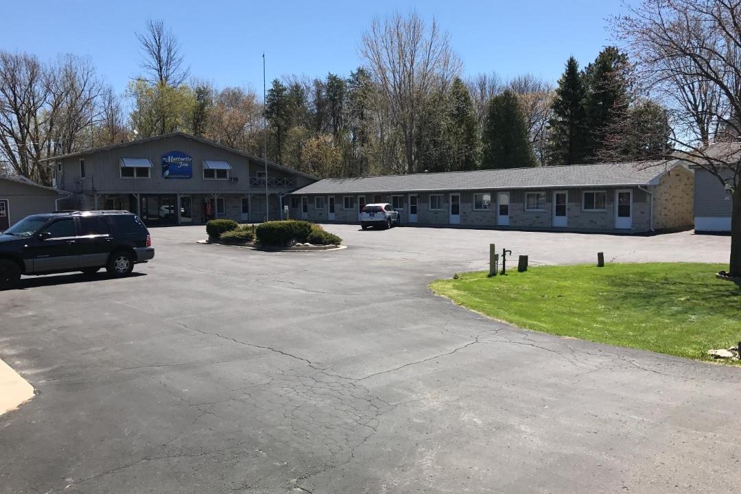 Photo of Others in Marinette