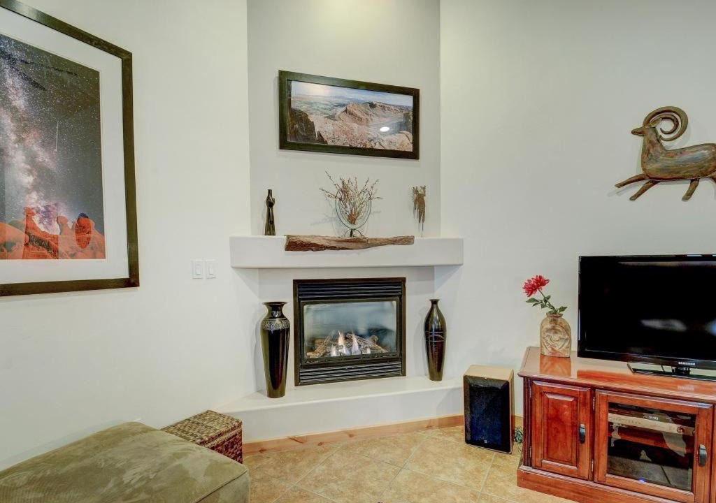 Photo of Livingroom in Moab