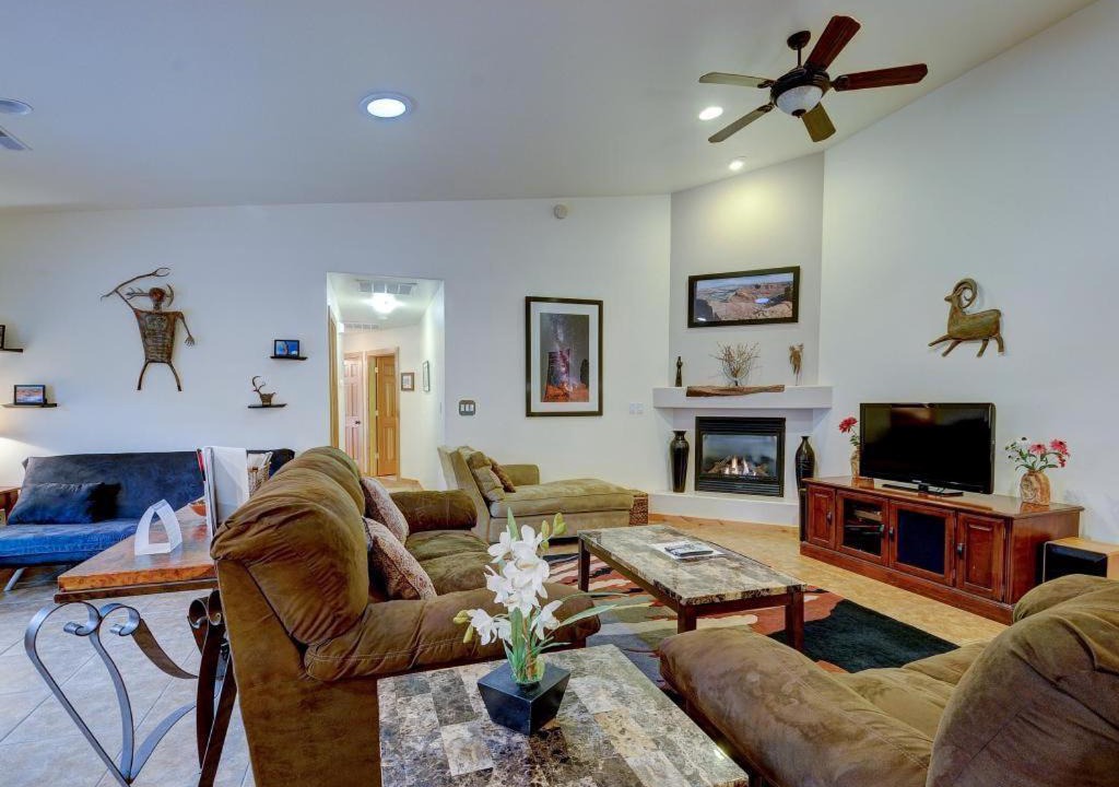 Photo of Livingroom in Moab